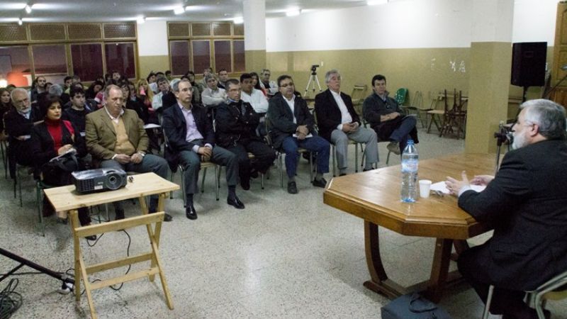 Disertación de Juan Carlos Hourcade