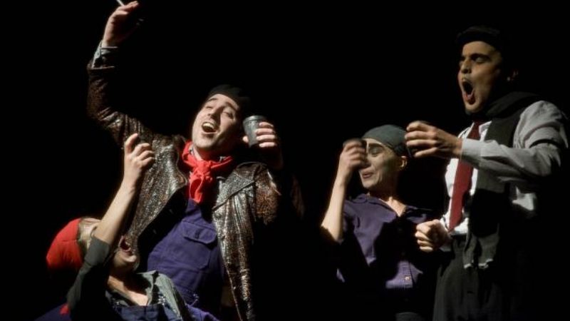 A sala llena se presentó “Teruel” 