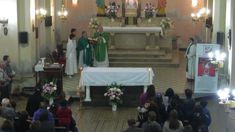 El Obispo cerró en Valle Viejo la sexta y última visita pastoral de este año