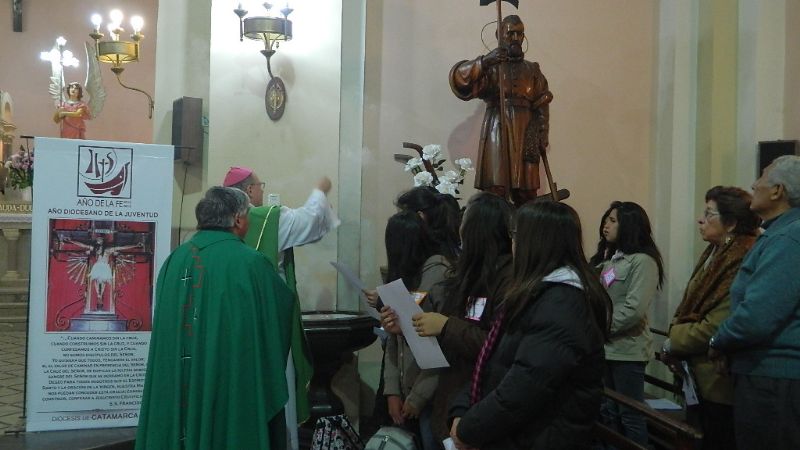El Obispo cerró en Valle Viejo la sexta y última visita pastoral de este año