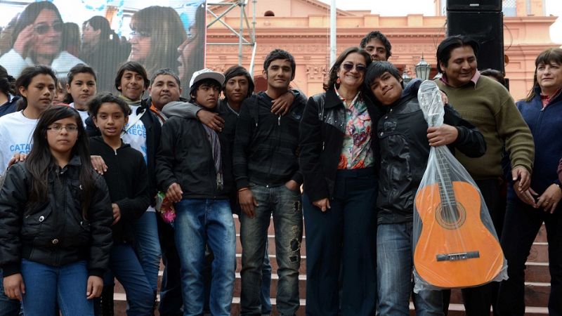 Lucía acompañó la muestra integradora de los Centros de Promoción