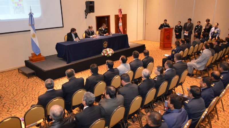 Congreso jefes de policías del NOA, NEA y La Rioja 