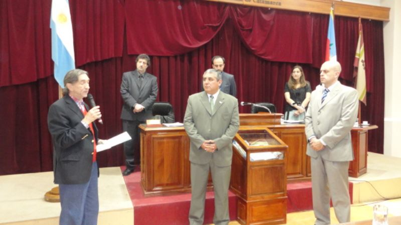 Otorgan Distinción al Mérito a Jóvenes Emprendedores