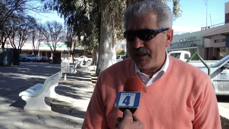 Consenso en concejales y asamblea para senador en Santa María