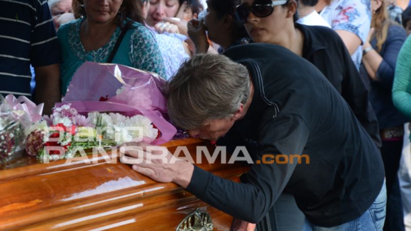 Ultimo adiós a Fabiana en el cementerio de La Banda