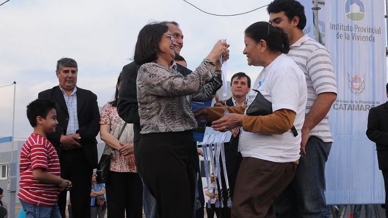 “Gobernamos para todos, no preguntamos de qué sector es\"