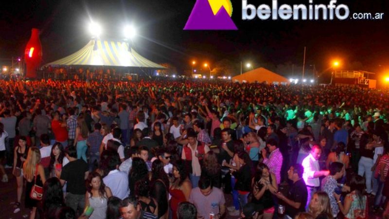 Imponente la Noche de Playa en Belén