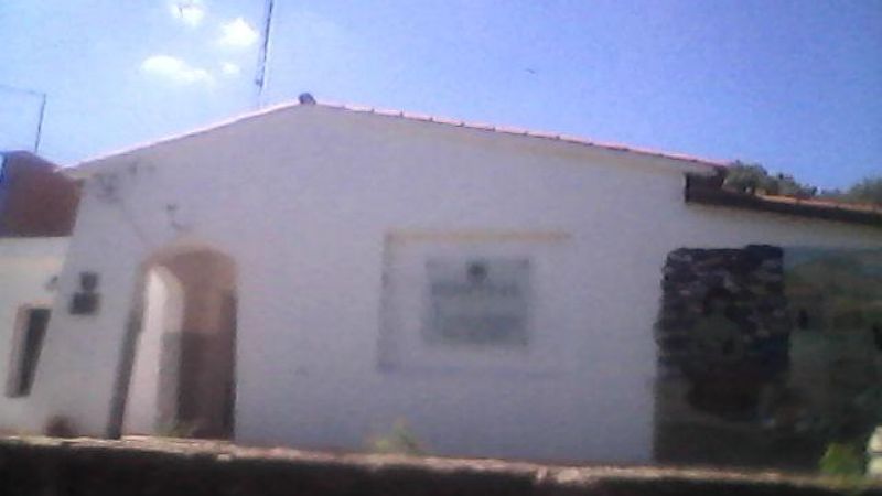 Municipio retiene ambulancia de Salud