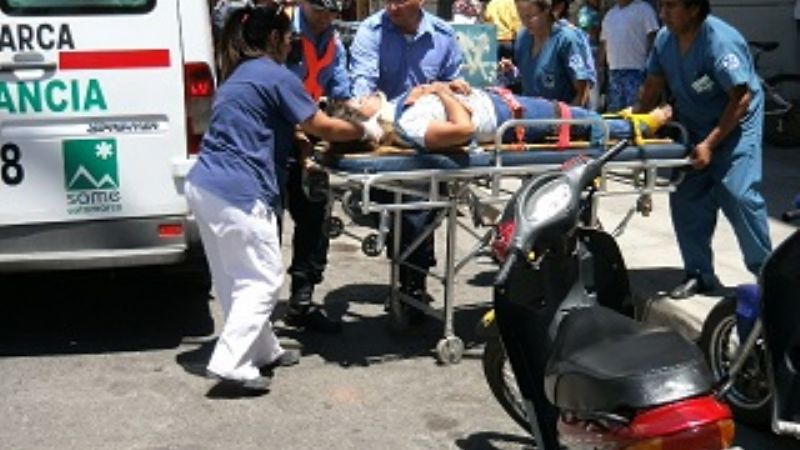 Mujer en grave estado tras accidente de transito