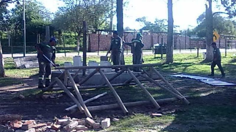 Al estilo Guaraz, Ojeda le pasó la topadora al Camping de Guayamba