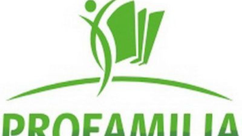 Acreditan las tarjetas Pro Familia