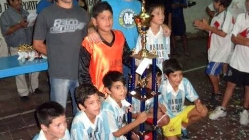 Ateneo premió a los mejores de su 54° torneo de “Baby” fútbol