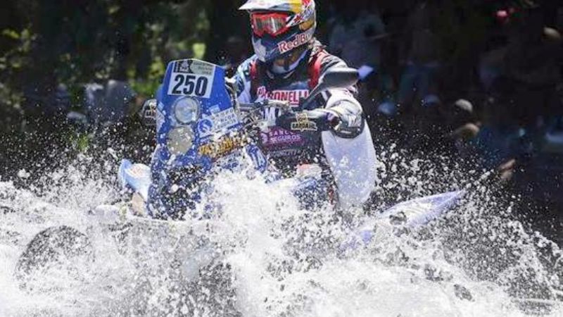 Patronelli domina los cuatri y Peterhansel en los autos