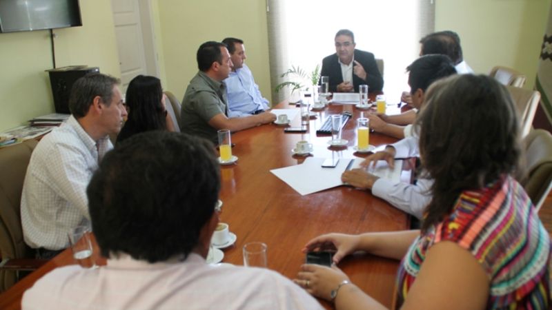 Jalil se reunió con su gabinete