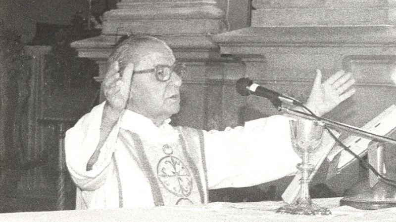 Murió en España el Padre Cabezas