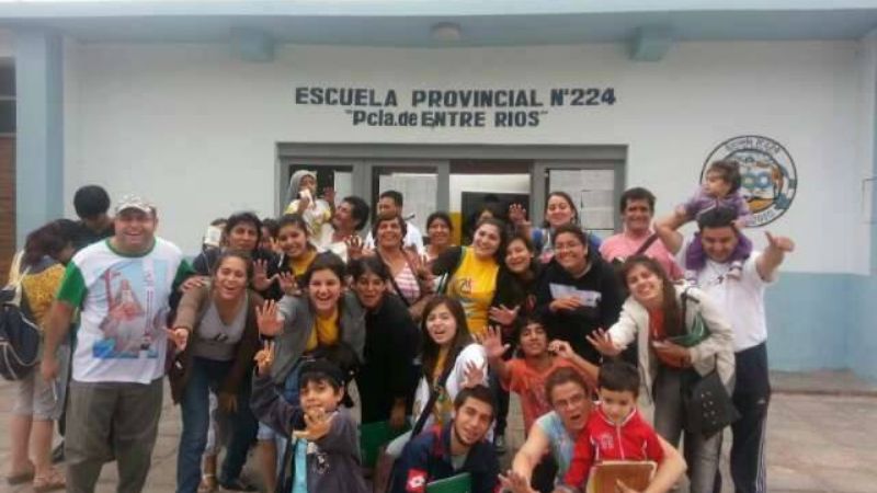 Más de 40 niños, jóvenes y adultos misioneros recorren Fiambalá 
