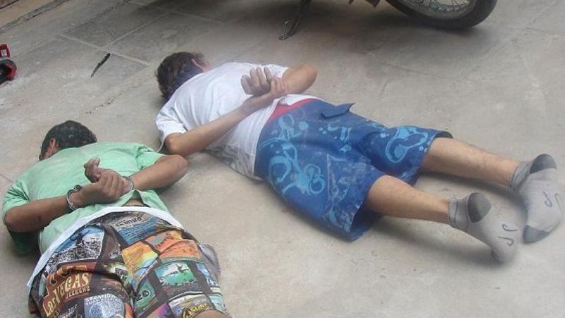 Jóvenes asaltaron a una sexagenaria cuando bajaba del colectivo