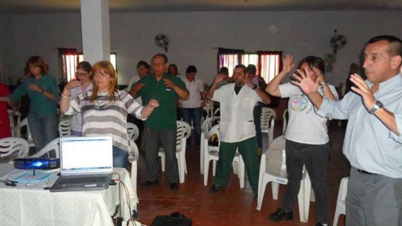 Intensa capacitación a los equipos de Salud