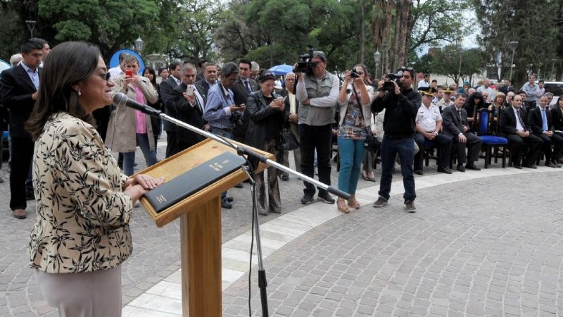 Lucía  entregó equipamiento para fortalecer acciones de prevención en seguridad