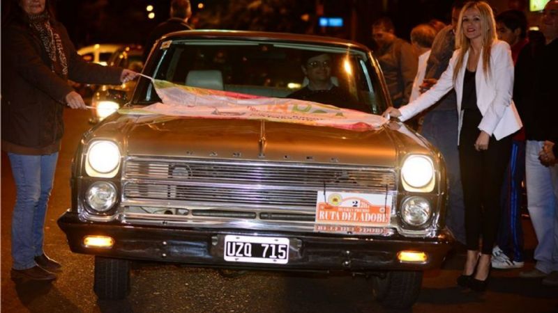 Grandes pilotos de Regularidad ya disputan el III Gran Premio Ruta del Adobe