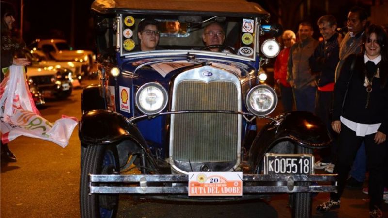 Grandes pilotos de Regularidad ya disputan el III Gran Premio Ruta del Adobe