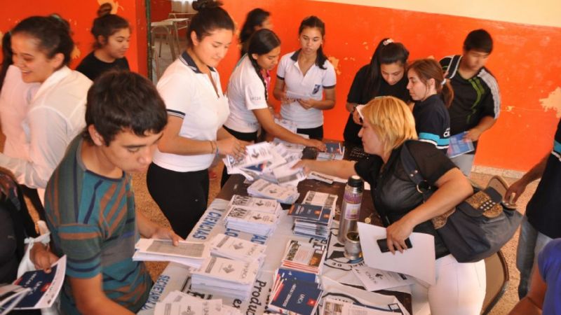2500 alumnos participaron del UNCA+Cerca en 2014