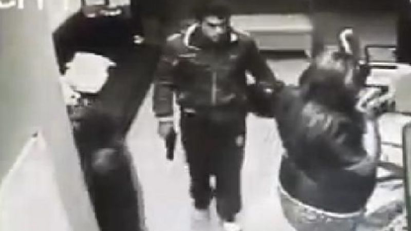 Asaltó una peluquería y lo filmaron