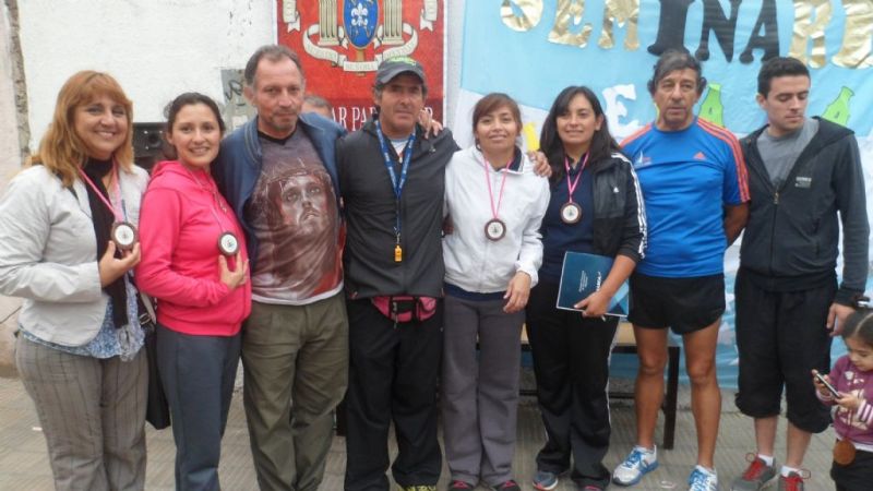 Masiva convocatoria atlética en las Bodas de Oro Colegio Ntra. Sra. Del Valle