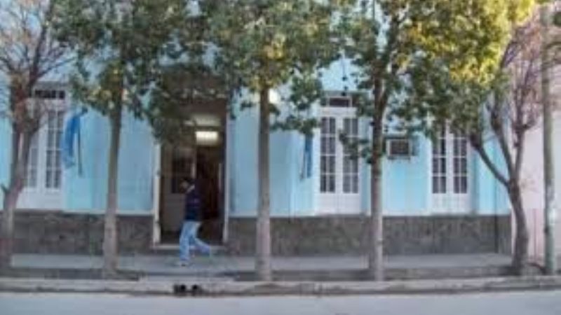 Niña fue a la comisaría a denunciar su padrastro por abuso