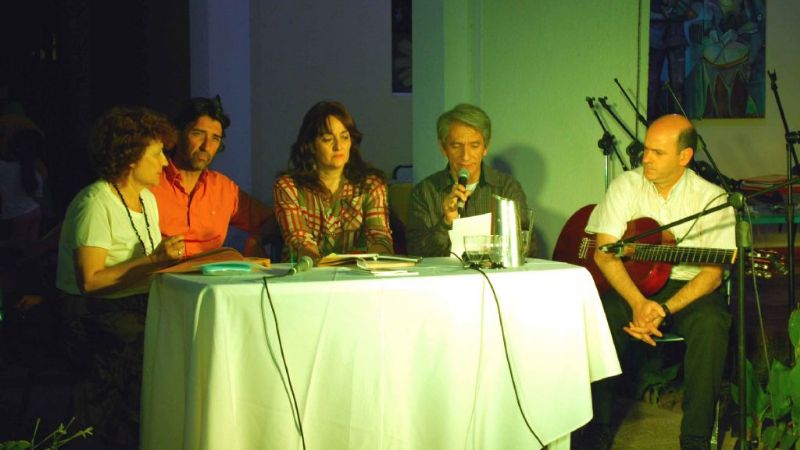 Luis Franco fue leído por poetas del grupo Suma