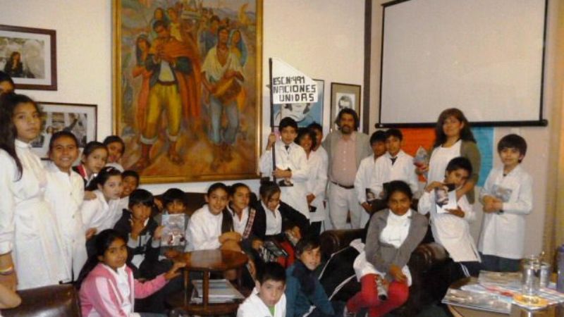 Niños de la Escuela “Naciones Unidas” visitaron a Ariza