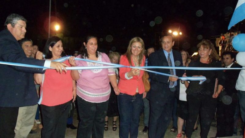 Inauguraron escuela en La Paz