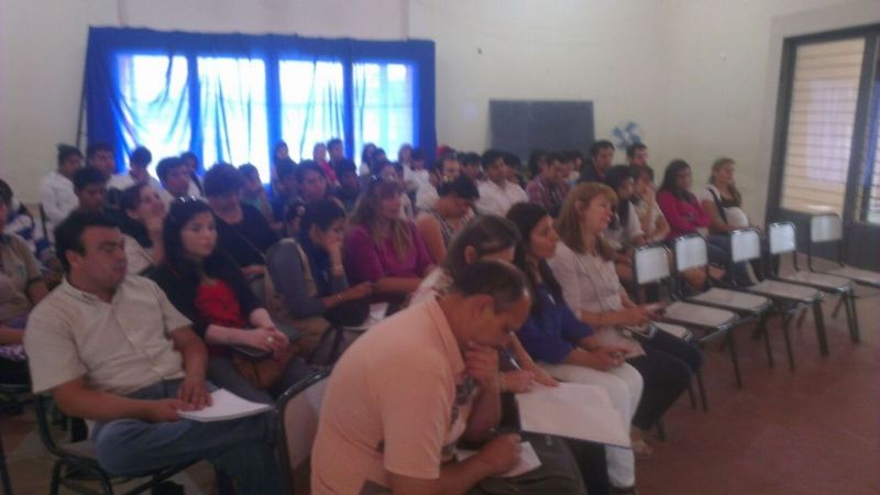 Capacitaron a docentes,  jóvenes y talleristas CAJ