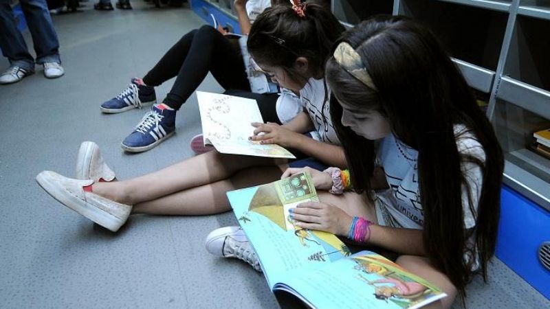 “Leamos en la Plaza” en Villa Cubas