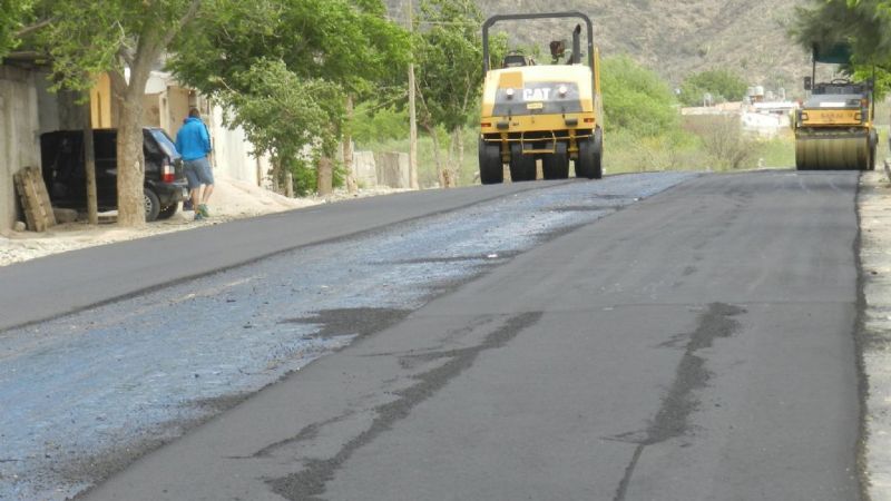 Inició la pavimentación en Parque La Gruta
