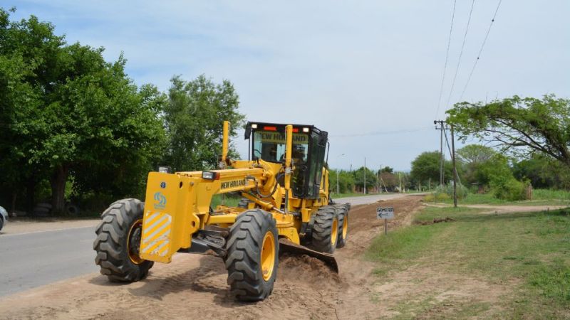 Transitar con precaución por ruta 64 por trabajos en banquinas