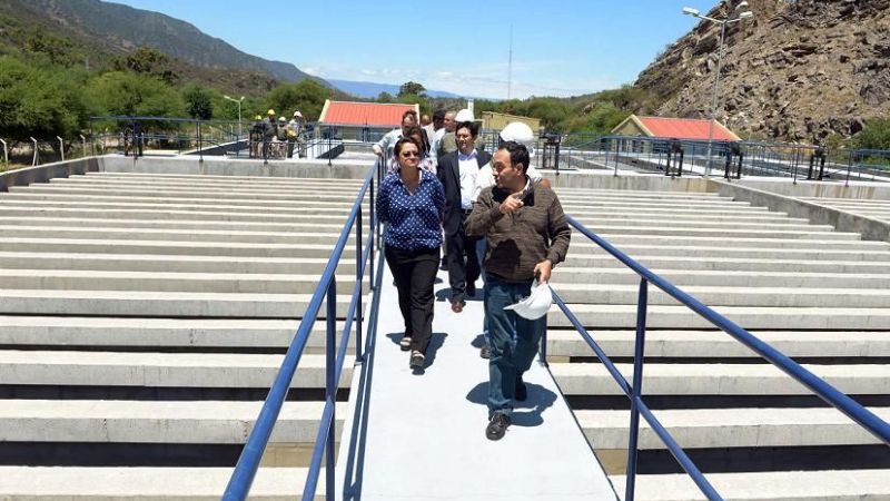 La Gobernadora recorrió obras y dialogó con vecinos de Fray M. Esquiú