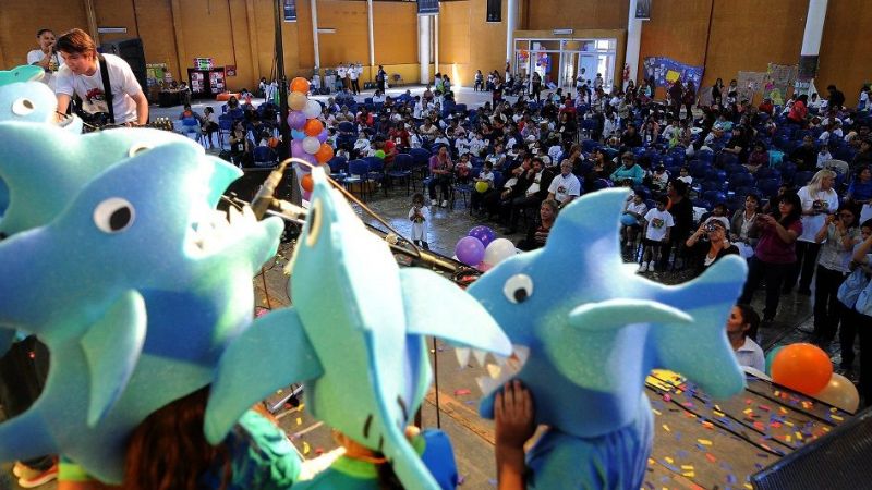 Niños, padres y seños disfrutaron de la primera jornada del Integrarte‏