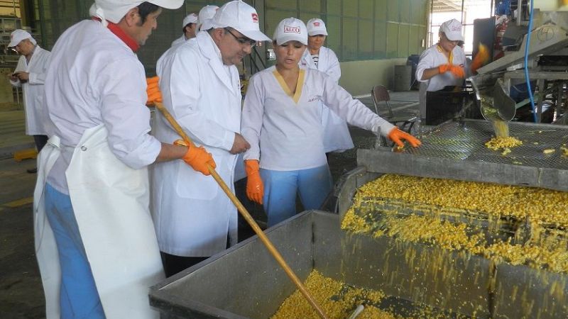 El intendente recorrió la fábrica C.A.M.I.N.O