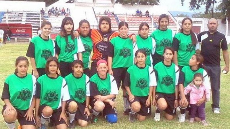 En Las Chacras se  juega por el fútbol femenino
