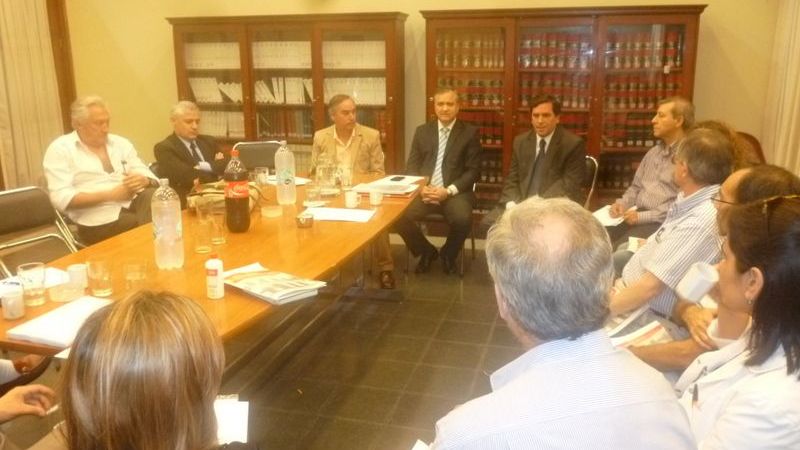 Los colegios profesionales, con la Comisión Consultiva