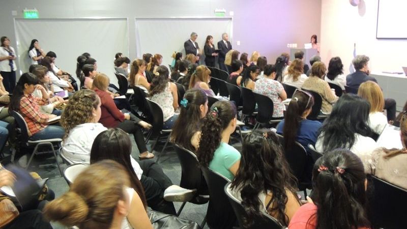 Mera acompañó en la 11° Jornada de APANE