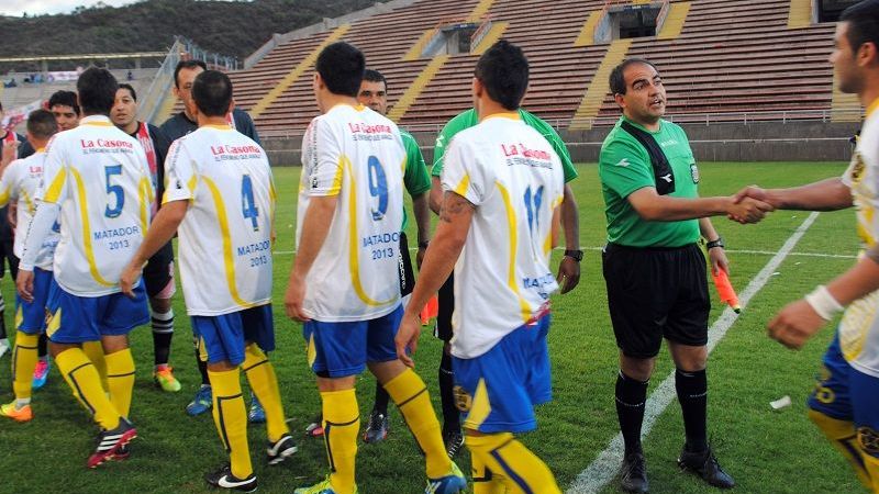 Villa Cubas y Policial obligados a ganar para que no escape Concepción