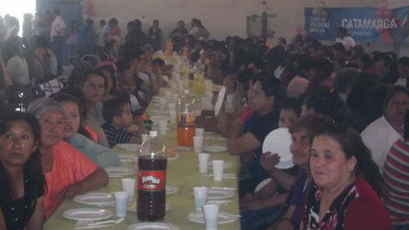 Miles de mamás fiambalenses festejaron su día