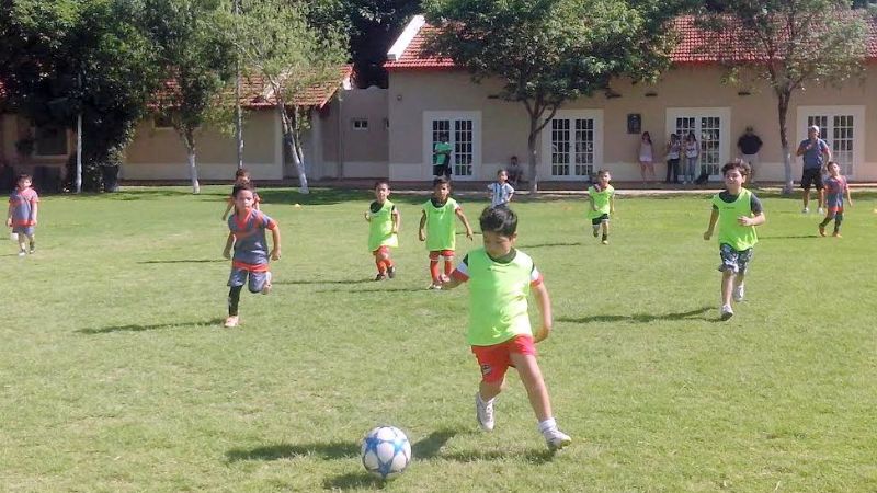 Encuentro infantil de “La Banda de River” y “Locos por el Fútbol”