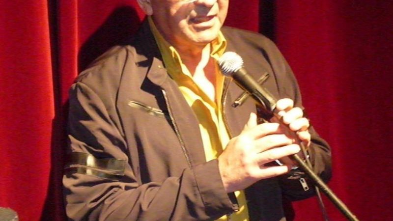 Juan Manuel Rivera presenta su primer libro de poemas