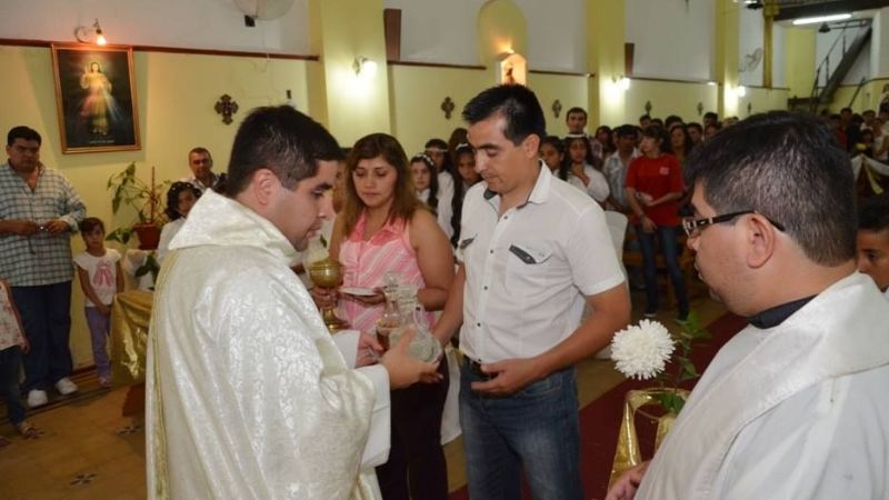 Los Padres Facundo Brizuela y Eduardo Navarro celebraron su primer aniversario sacerdotal