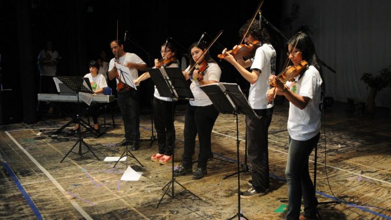 Con gran fervor el Nivel Secundario dio inicio al IntegrArte