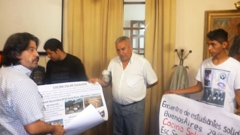 Alumnos de la Escuela N°69 de Santa Rosa, Valle Viejo, premiados por Sileoni