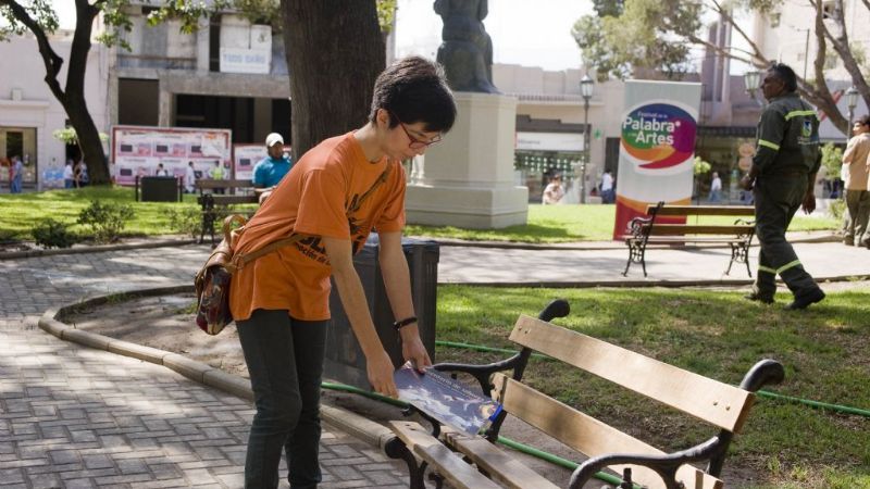 “Soltá un libro, regalá historias” despertó interés y asombro en el público